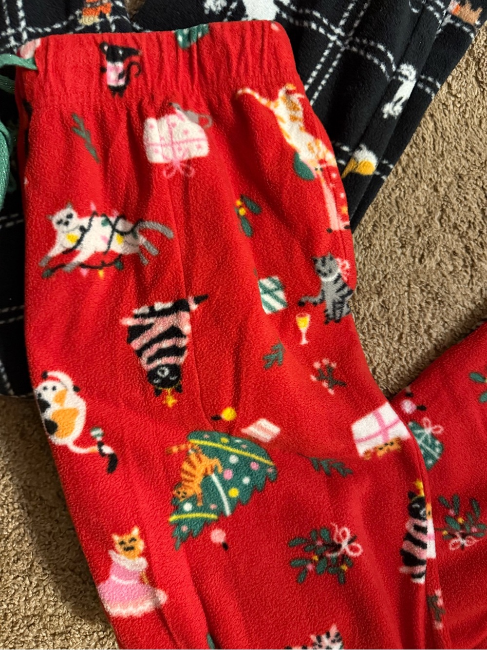 Cuddl Duds Womens Holiday Animal Print Pajama Pants Bundle - Red & Black - Picture 2 of 4
